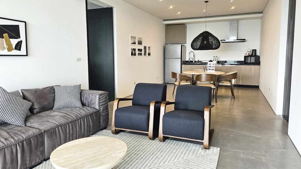 Golden Lotus - The Tranquil Villa - Level 2 living area